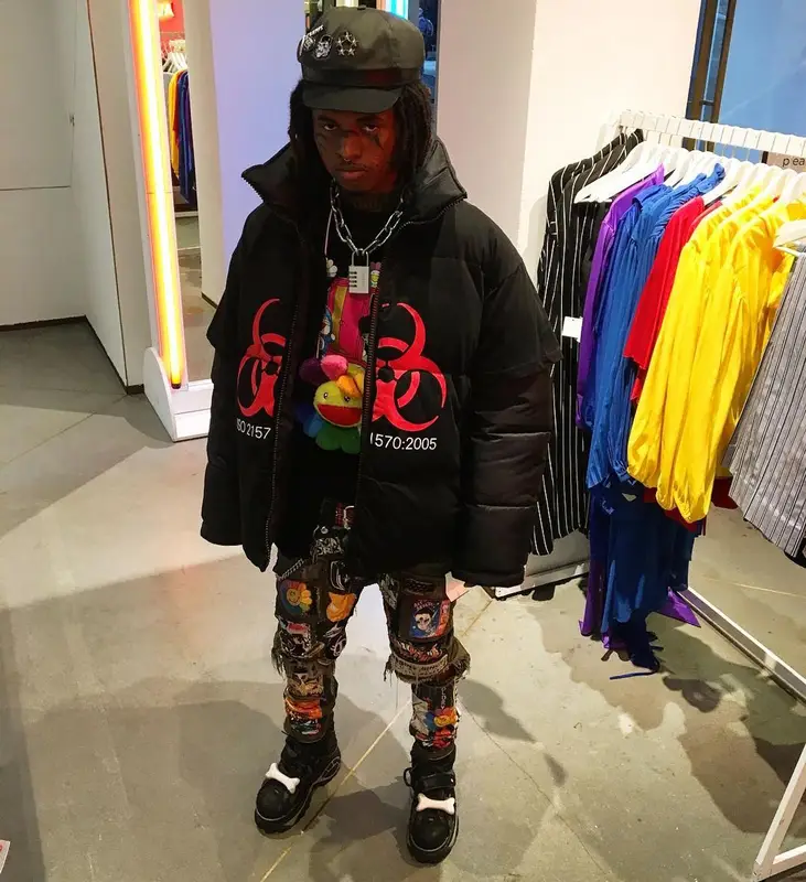 ZillaKami outfit in Vetements, Cartoon Network, and Takashi Murakami, 2018