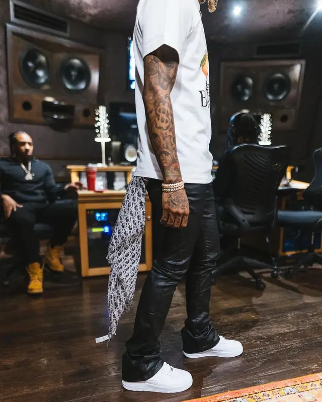 Lil Durk outfit in Casablanca, Valabasas, and Rhude, 2021