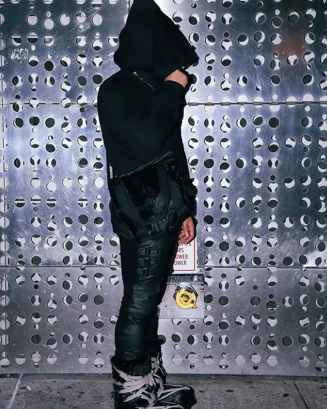 Trippie Redd outfit in Rick Owens and Akings, 2021