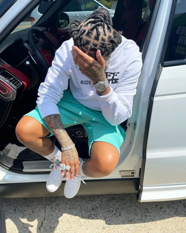 Young M.A outfit in Off-White, Nike, and Dior, 2021