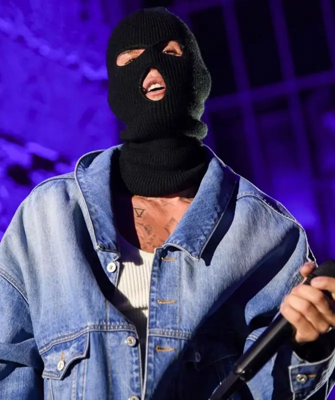 Justin Bieber outfit in Balenciaga, 2021