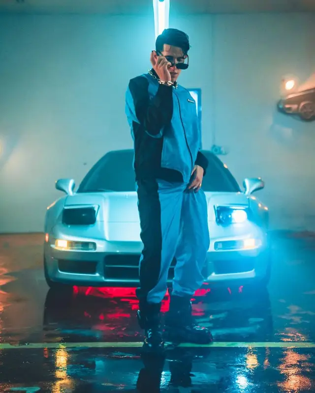 Lenny Tavarez outfit in Marine Serre and Prada, 2021