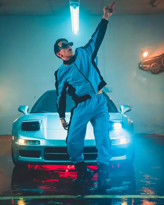Lenny Tavarez outfit in Marine Serre and Prada, 2021