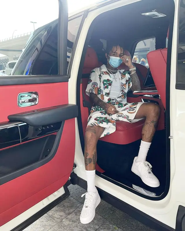 Swae Lee outfit in Billionaire Apparel, Nike, and Gucci, 2021