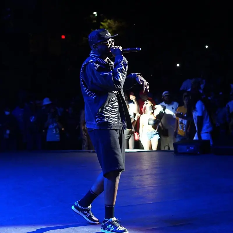Fabolous outfit in Supreme, Cartier, and Celine, 2021