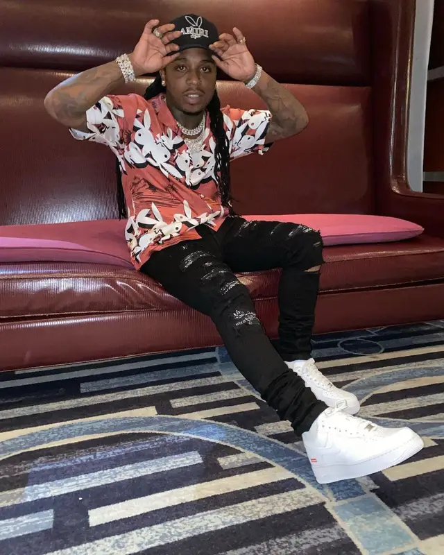 Jacquees outfit in Nike, Amiri, and Playboy, 2021