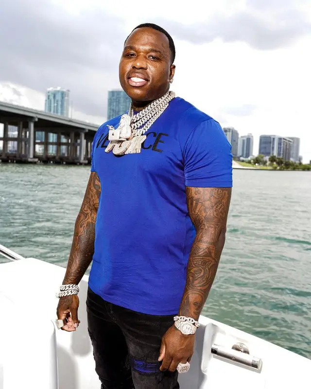 BandMan Kevo outfit in Versace and Amiri, 2021