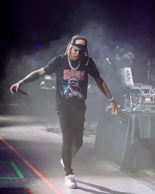 Lil Durk outfit in Amiri, Nike, and OTF, 2021