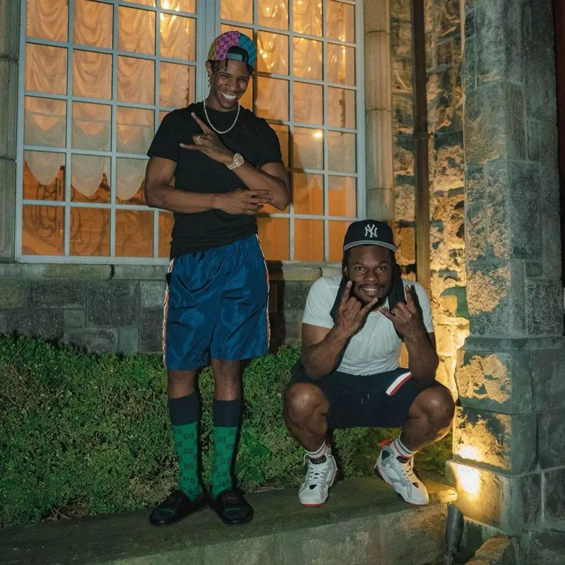 A Boogie Wit Da Hoodie outfit in Hanes and Gucci, 2021