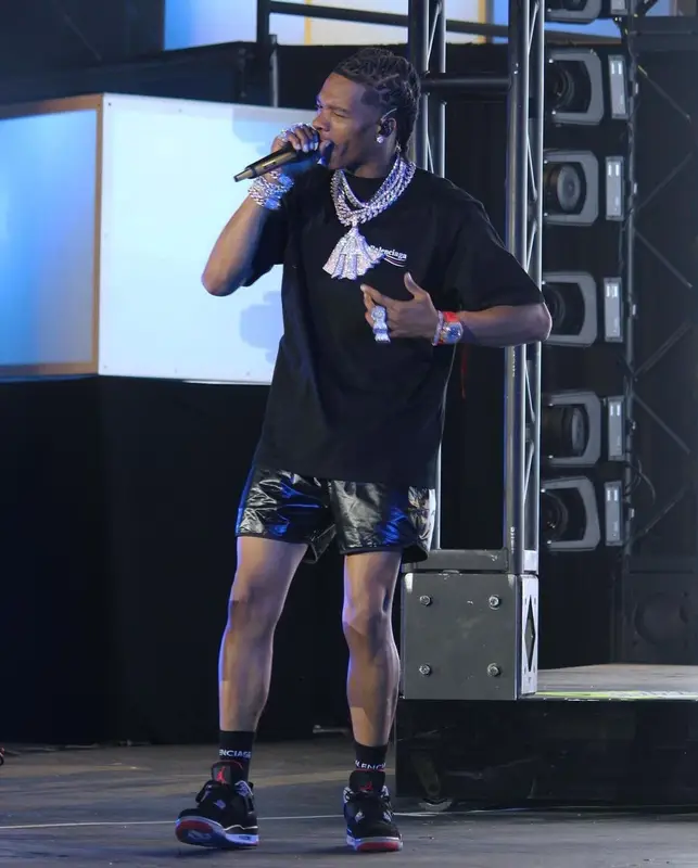 Lil Baby outfit in Balenciaga and Jordan, 2021