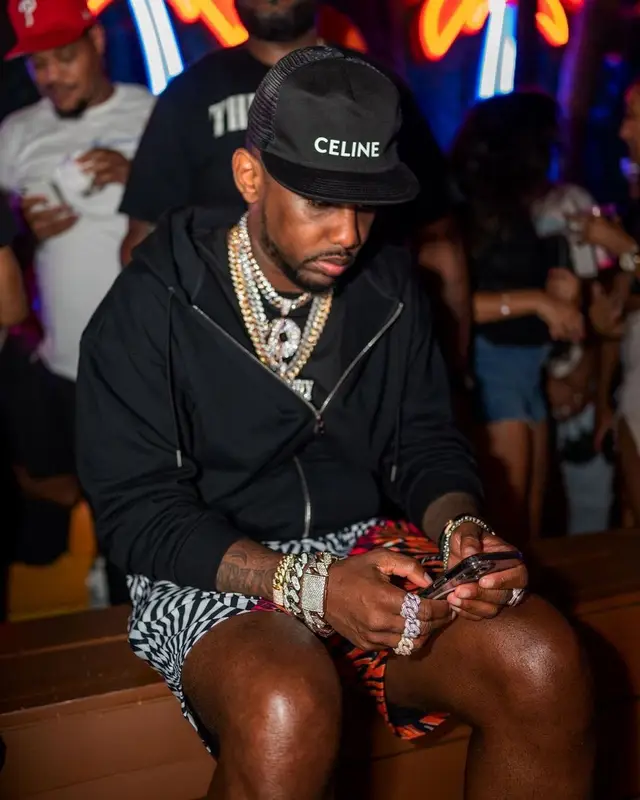 Fabolous outfit in Vans, Celine, and Aries, 2021