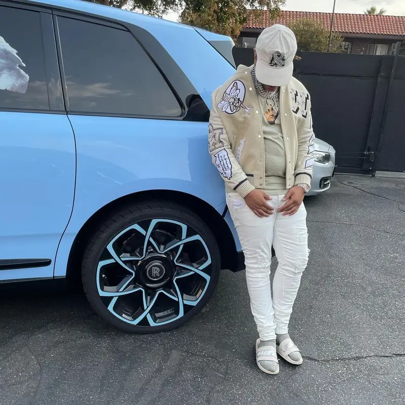 Lil Gotit outfit in Off-White and Ksubi, 2021