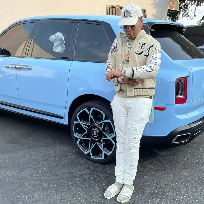 Lil Gotit outfit in Off-White and Ksubi, 2021