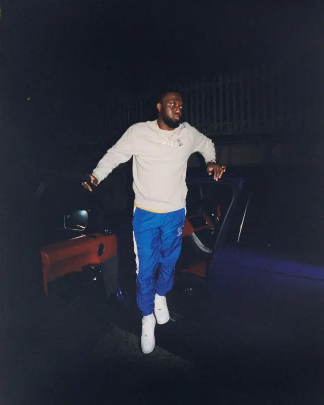 Headie One outfit in OVO and Nike, 2021