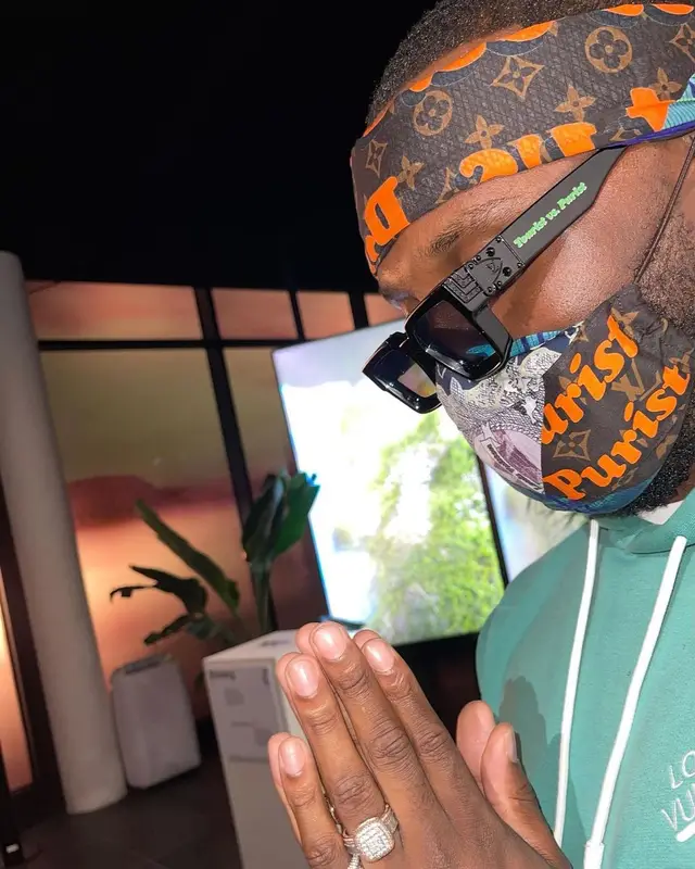 Headie One outfit in Louis Vuitton, 2021