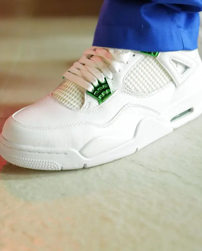 DJ Khaled outfit in Dior, Gucci, and Jordan, 2021