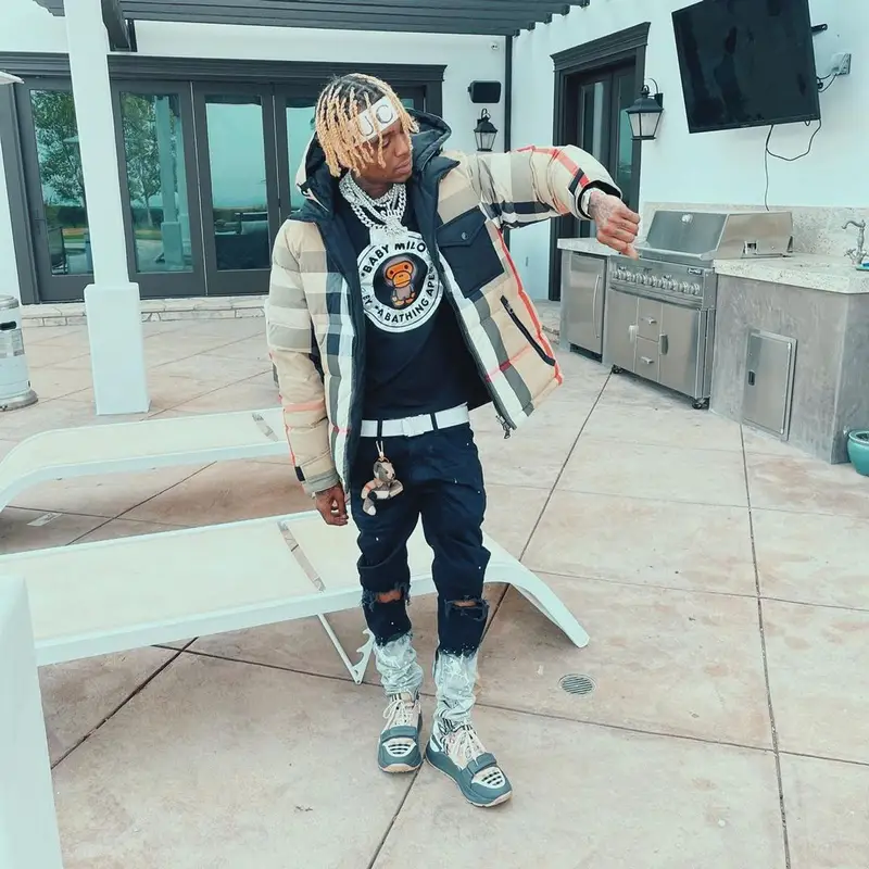 Soulja Boy outfit in Burberry, Bape, and Gucci, 2021