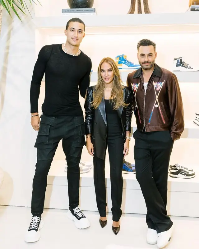 Kyle Kuzma outfit in Rick Owens and Alexander McQueen, 2021