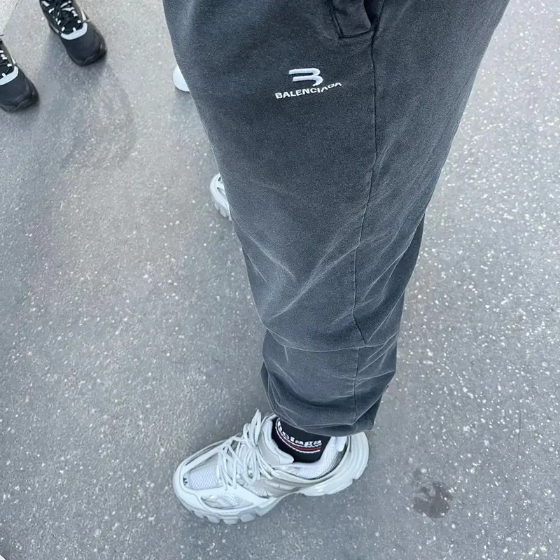 Headie One outfit in Balenciaga, 2021
