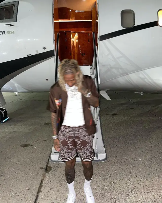 Lil Durk outfit in Amiri, Casablanca, and Nike, 2021
