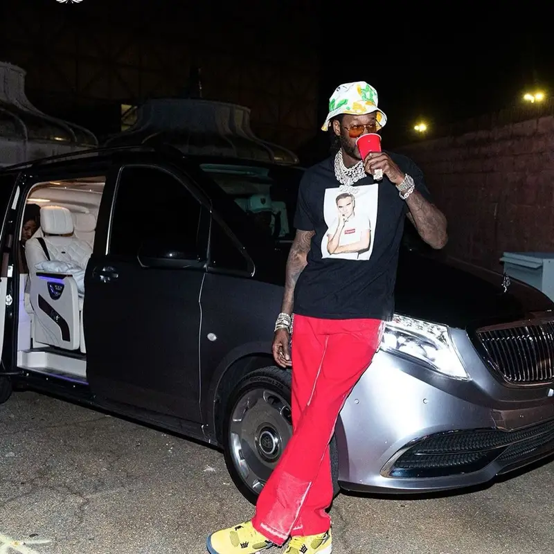 2 Chainz outfit in Supreme, Gucci, and Gallery Dept., 2021