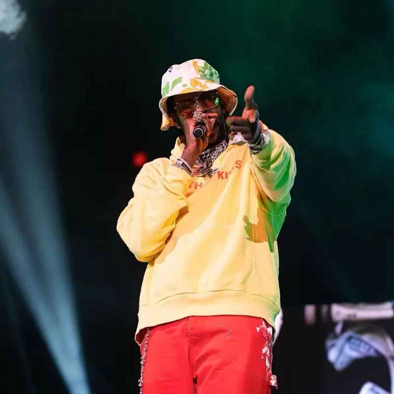 2 Chainz outfit in Supreme, Gucci, and Gallery Dept., 2021