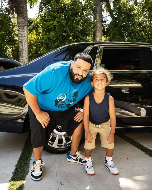 DJ Khaled outfit in Jordan, Travis Scott Merch, and Fragment, 2021