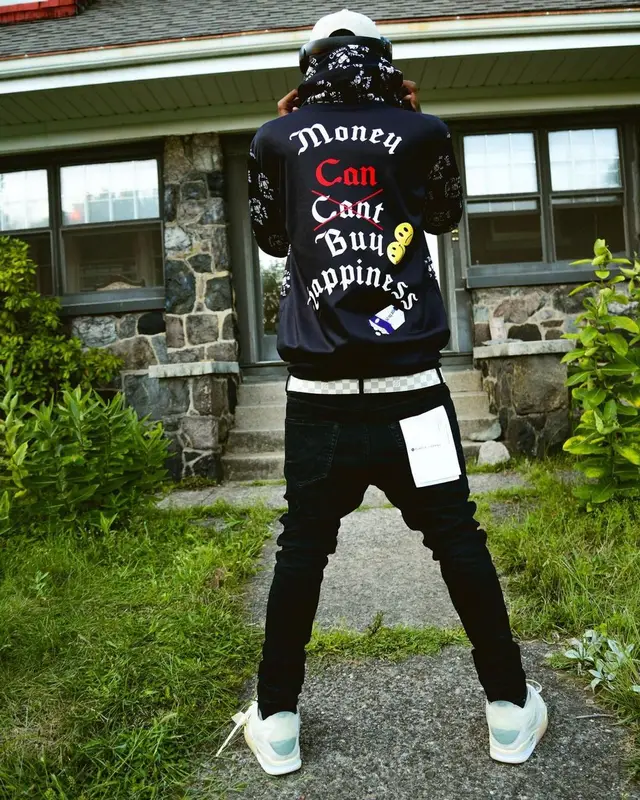 YSN Flow outfit in Purple Brand, Jordan, and Louis Vuitton, 2021