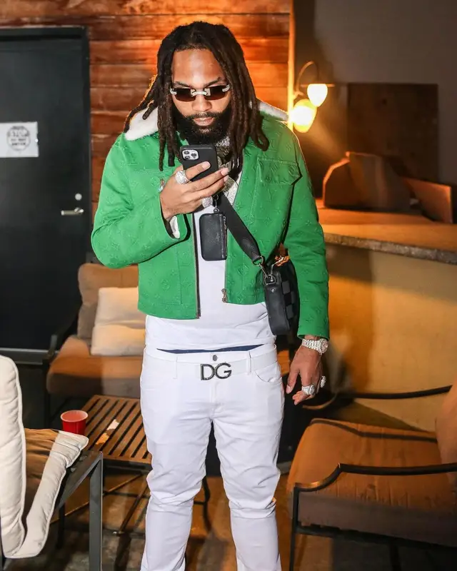 Money Man outfit in Louis Vuitton, Nike, and Dolce & Gabbana, 2021