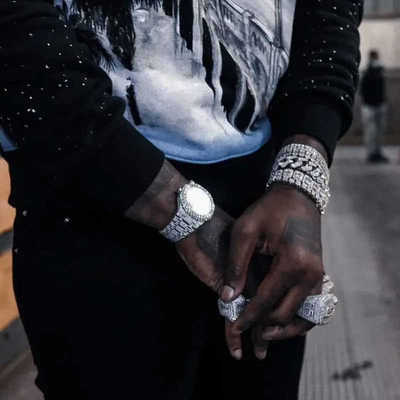 EST Gee outfit in Cartier, Chrome Hearts, and Matty Boy, 2021