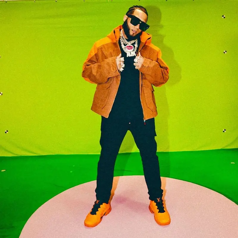 El Alfa El Jefe outfit in Amiri and Louis Vuitton, 2021
