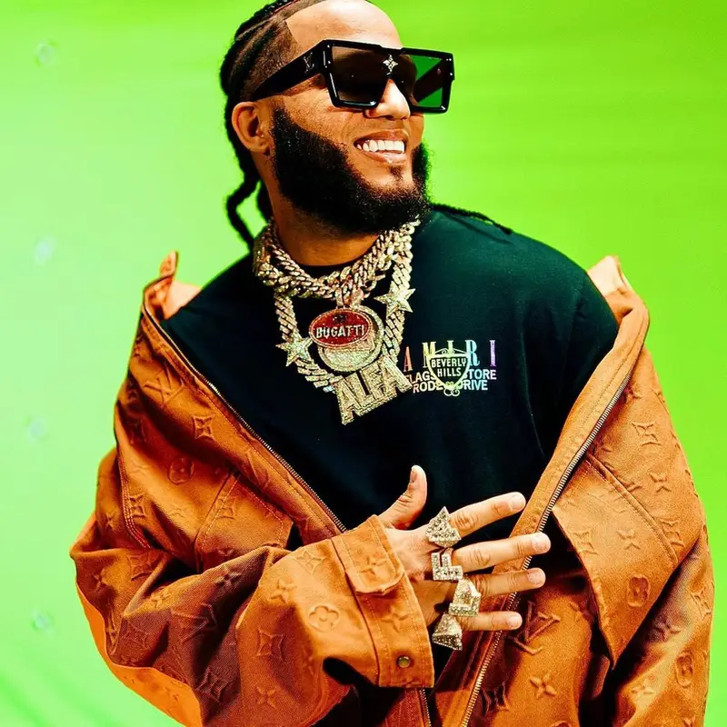 El Alfa El Jefe outfit in Amiri and Louis Vuitton, 2021