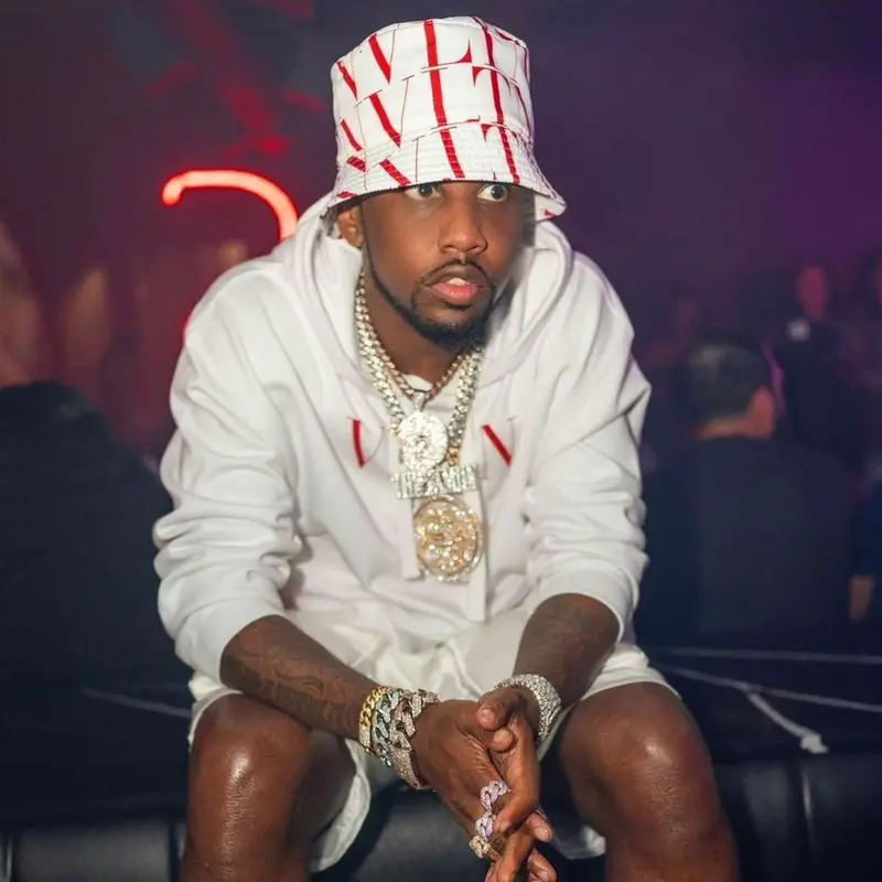 Fabolous outfit in Valentino, 2021