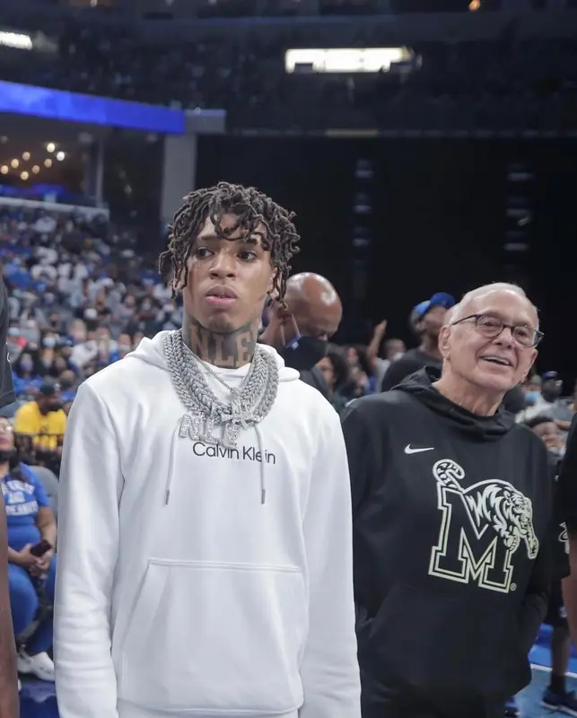 NLE Choppa outfit in Calvin Klein, Amiri, and Nike, 2021