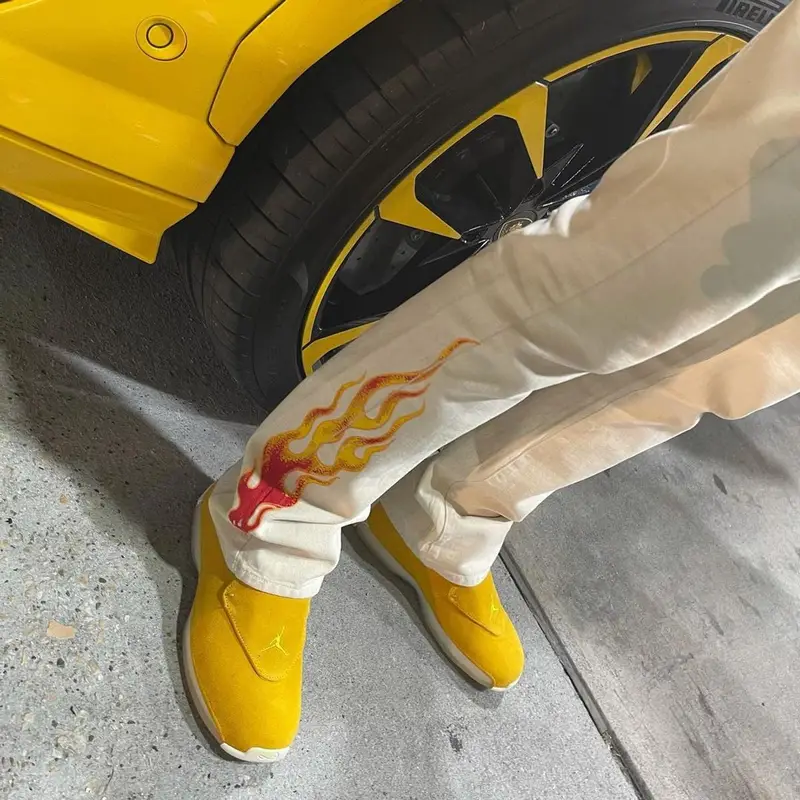 Key Glock outfit in Supreme, Gallery Dept., and Mitchell & Ness, 2021