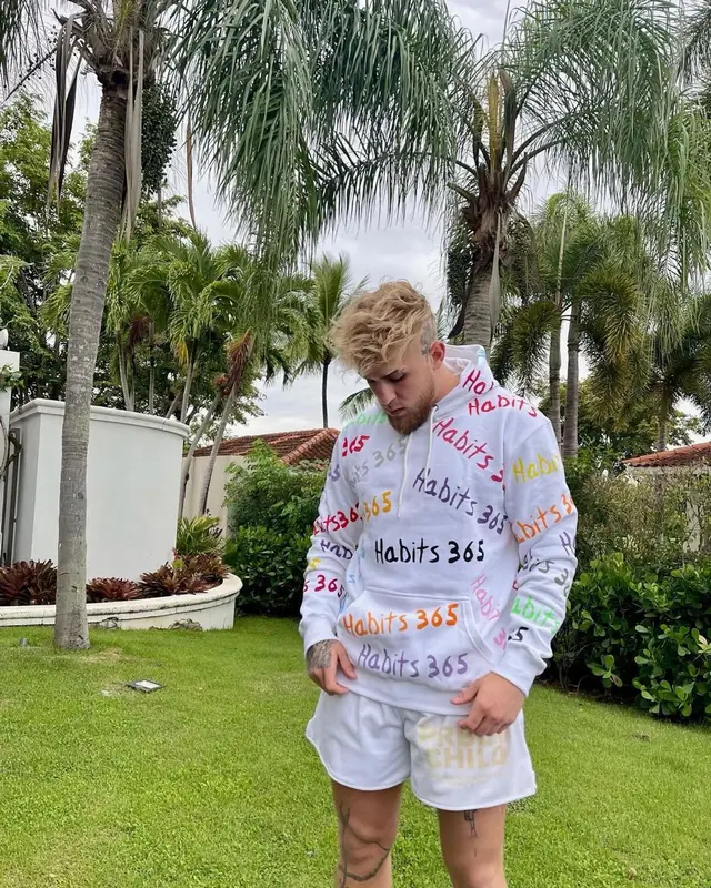 Jake Paul outfit in Habits 365, 2021