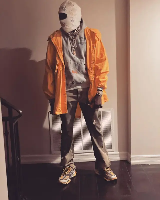 2 Chainz outfit in Gallery Dept. and Balenciaga, 2021