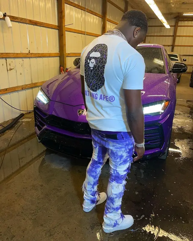 Bankroll Freddie outfit in Bape, Valabasas, and Nike, 2021