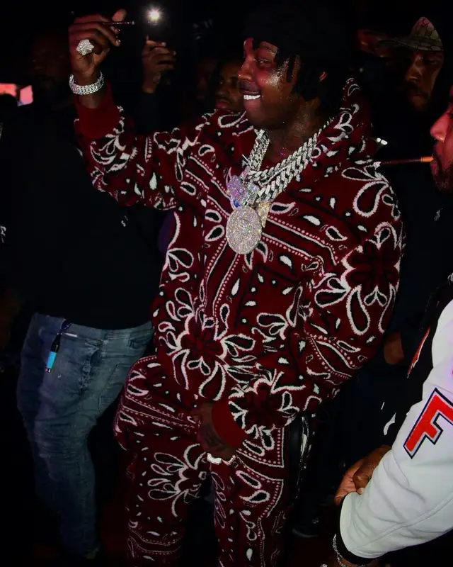 EST Gee outfit in Rhude, Amiri, and Nike, 2021