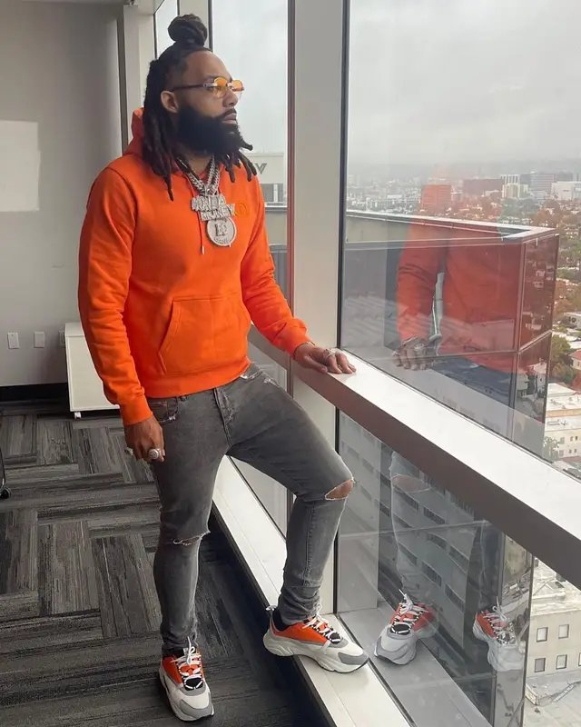 Money Man outfit in Dior and Amiri, 2021