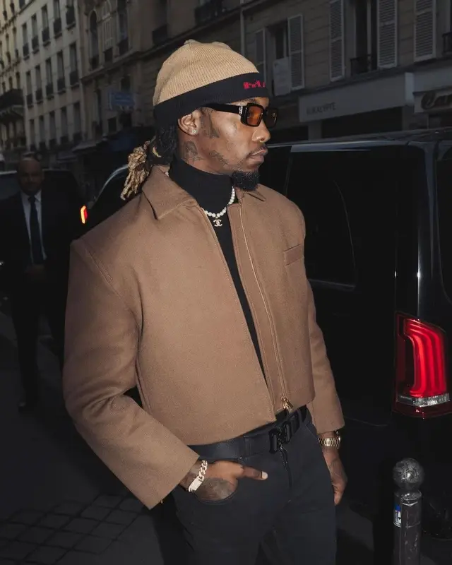 Offset outfit in Jacquemus, Loewe, and Marni, 2021