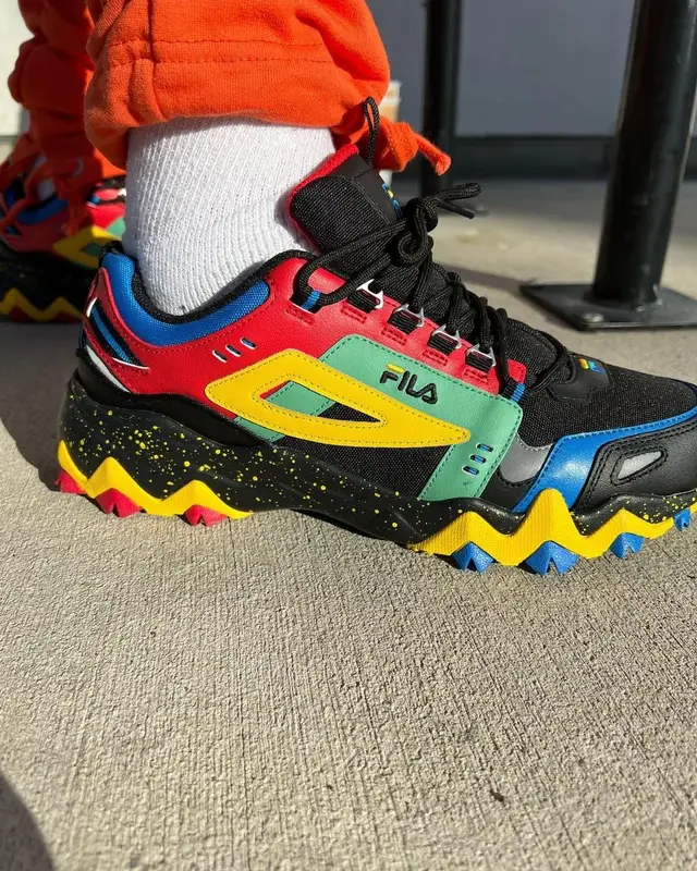 Famous Dex outfit in SelfMade Boutique and Fila, 2021