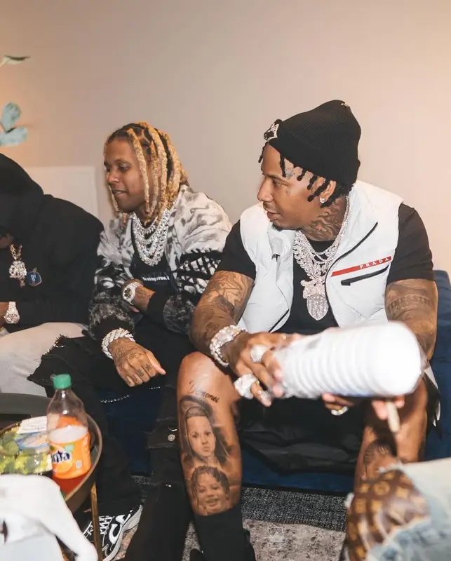 Lil Durk outfit in Dior, Valabasas, and Peter Doig, 2021