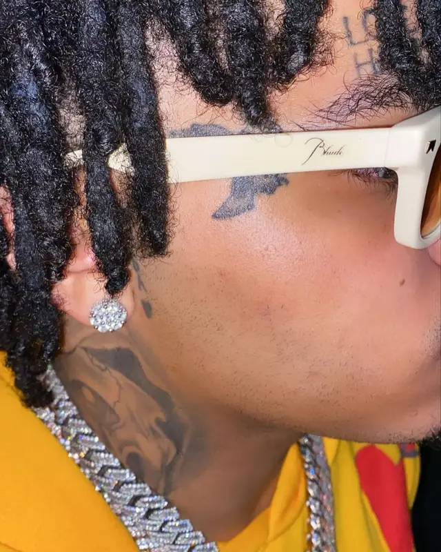 No Cap outfit in Bape, Louis Vuitton, and Rhude, 2021