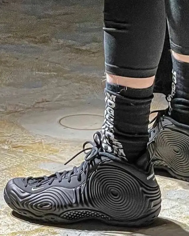 Kanye West outfit in Yeezy, Balenciaga, and GAP, 2021