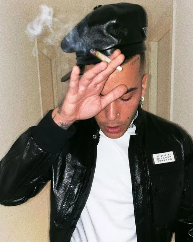 Sfera Ebbasta outfit in Maison Margiela and Prada, 2021