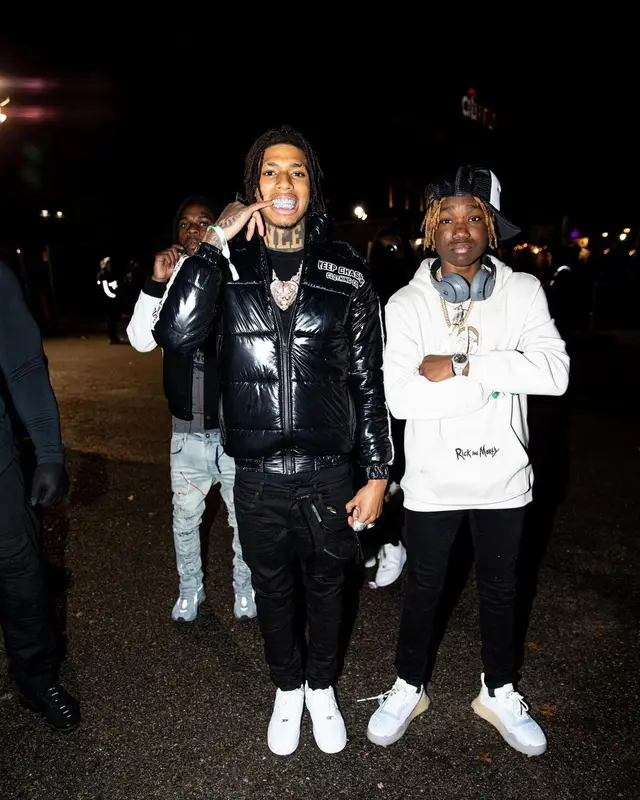 YNW BSlime outfit in H&M, Amiri, and Off-White, 2021