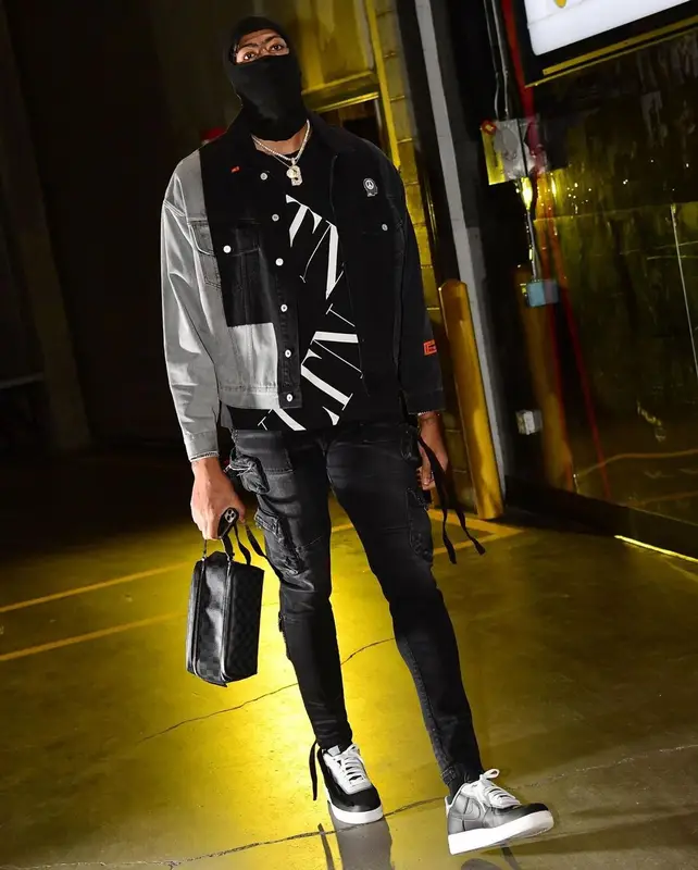 Anthony Davis outfit in Heron Preston, Valentino, and Amiri, 2021