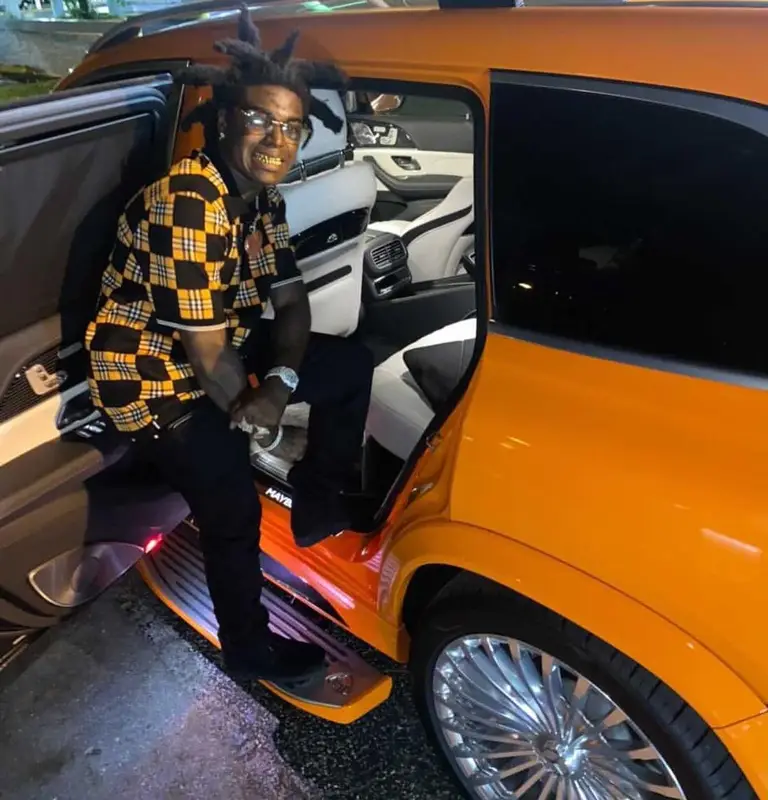 Kodak Black outfit in Burberry, Amiri, and Cartier, 2021