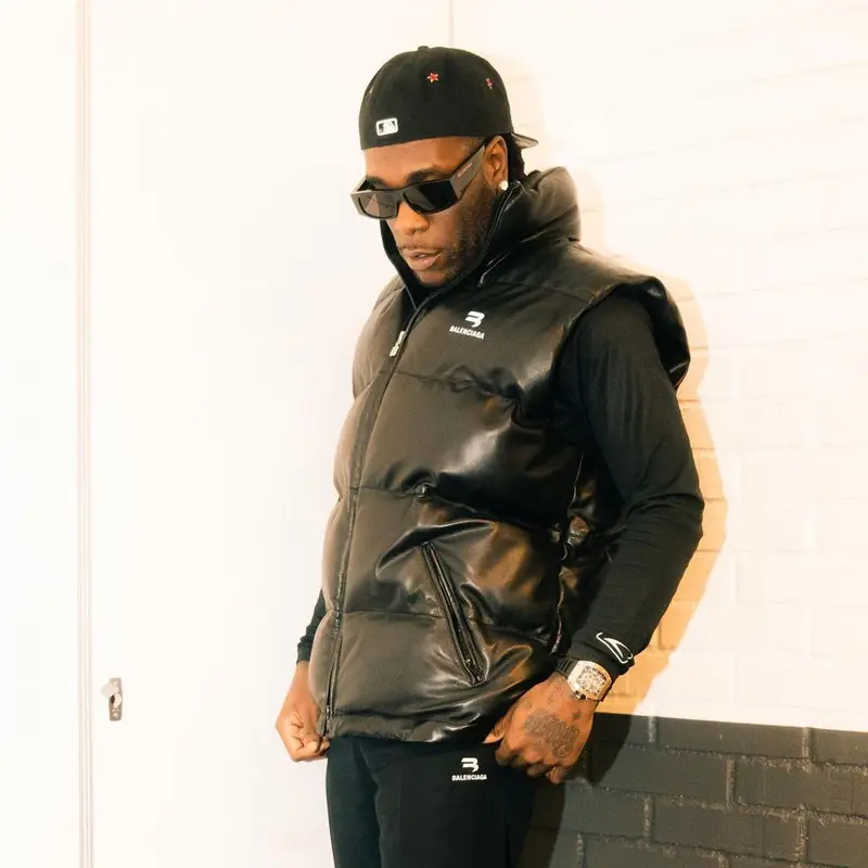 Burna Boy outfit in Balenciaga and New Era, 2021